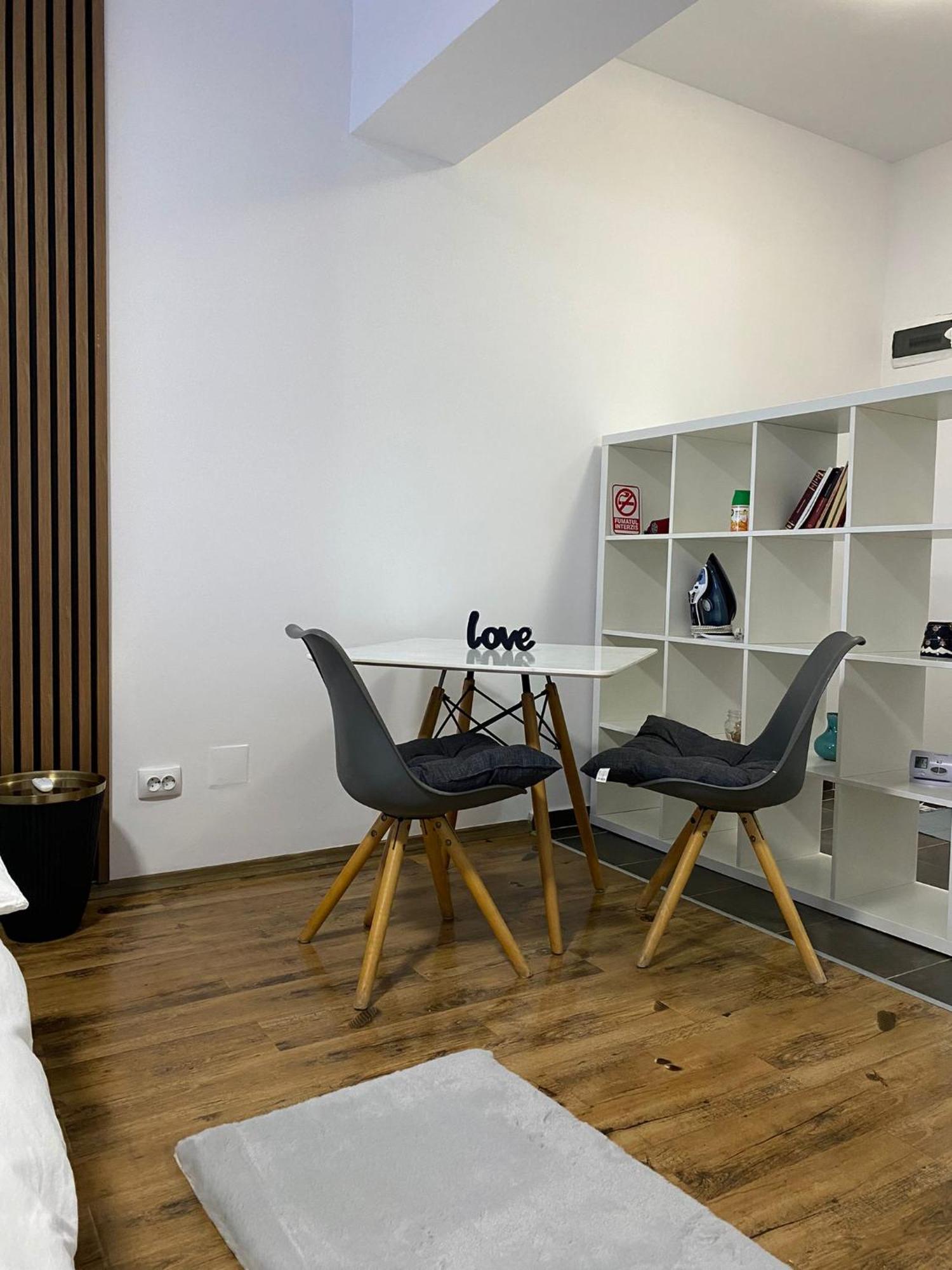Central Studio Bucharest Bukarest Exteriör bild
